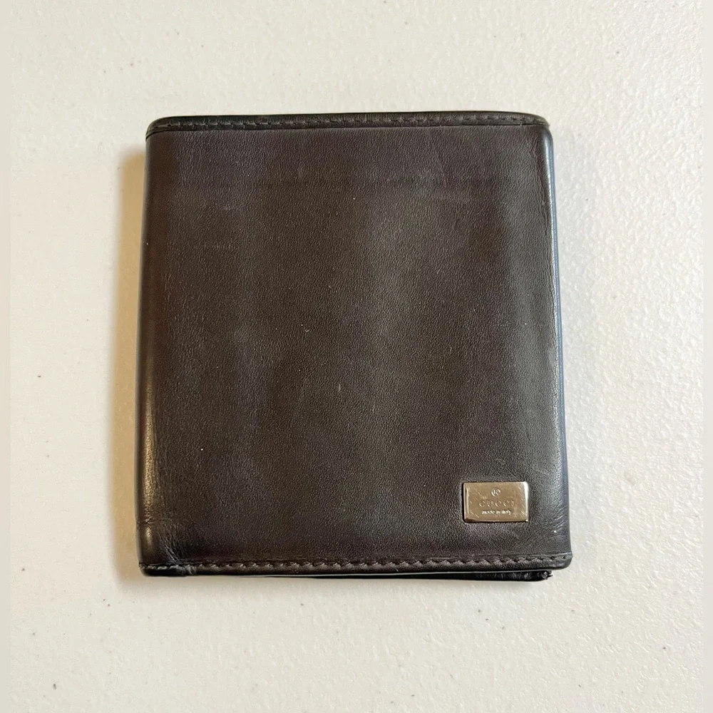 Gucci brown leather Wallet